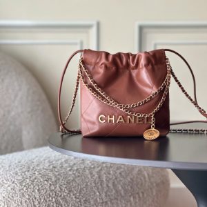 Top-tier goods_High-volume pricing p650 France·Premium bespoke Chane1

The new 2025 AS3980# Chane1 Mini 22 hits the bullseye

Chanel's bags and accessories always spark desire—especially from the just-concluded 2023 Spring/Summer collection

Particularly these two new colorways of the Mini Size 22 bag
Classic mini edition—utterly captivating.

Size: 19x20x6cm