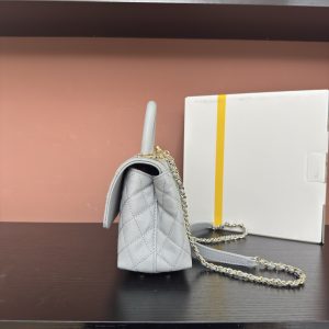 Alternative view of 780AS92990# Gray Ball Pattern with Gold Trim 💜 Exclusive Background 💜
Authentic Top-Quality Item 👜 Timeless Classic Handbag～
Coco Handle Flap Tote 🎁 Dimensions: 24*14*10cm