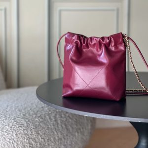 Alternative view of Top-tier goods_High-volume pricing p650 France·Premium bespoke Chane1

The new 2025 AS3980# Chane1 Mini 22 hits the bullseye

Chanel's bags and accessories always spark desire—especially from the just-concluded 2023 Spring/Summer collection

Particularly these two new colorways of the Mini Size 22 bag
Classic mini edition—utterly captivating.

Size: 19x20x6cm