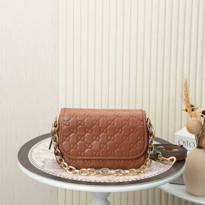 Batch 310... Style No.: 847448 Dimensions: 20.5/13/7 cm New arrivals now shipping!