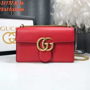 360 Review... [Victory] New Arrival! Authentic Quality GG Marmont Chain Shoulder Bag features a structured silhouette with a flap closure, accented by double G bronze hardware. Crafted from imported South African leather! Exquisite craftsmanship, imported hardware, ultra-versatile style. Model: 431777 Bright Red Leather, Dimensions: 28x16x8cm