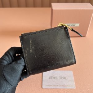 Alternative view of p420💋💋💋【Full Counter Packaging】pocket wallet New Counter-Style Compact Wallet🔥Model: 5MV017🆕🆕💃💃 Interior and exterior crafted from imported premium lambskin🐮,Dual-sided design with multiple card slots. Double zipper compartments on both sides for expanded capacity. Holds 198A💞 bills, bank cards, coins, and change effortlessly. Highly practical. Dimensions: 11.5 x 8 cm