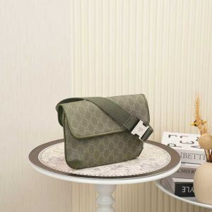 Alternative view of Batch 280...💎New Arrivals🔥Authentic quality, real photos. Style No.: 792091 Green Rubber Dimensions: W24 × H16.5 × D6cm. In stock and ready to ship.🌹🌹🌹