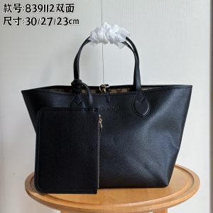 Batch 320... Model No.: 839112 Black Leather Dimensions: Width 30-50 x Height 27 x Side Width 23 cm