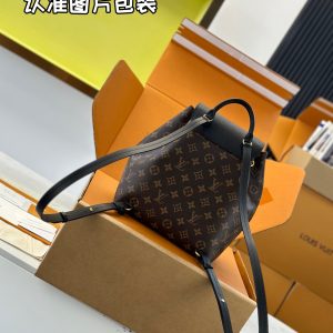 Alternative view of Internal Price P1050【Premium MB Genuine Leather】Montsouris Backpack Model: M45515 Materials: Grade A Full Steel Hardware, Imported Genuine Fabric Packaging: Complete Original Duty-Free MB Packaging Dimensions: 27.5 x 33 x 14 cm