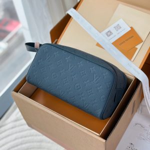 Internal Price P870. M11497 Blue (〽️Grade A Full Steel〽️) Personalized Edition! 163 Variable-Code Chip, DOPP KIT Toiletry Bag!This Dopp Kit features ample space crafted from Monogram grained calf leather, with dual zippers and a washable lining to effortlessly organize toiletries and travel essentials. Perfect as a thoughtful gift or to complement Louis Vuitton luggage. Dimensions: 15 x 16.5 x 28 cm (H x W x L).