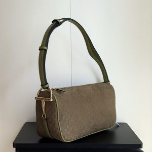 Alternative view of Batch 330... Model Number: 860787 Dimensions: 31.5/17/12 cm