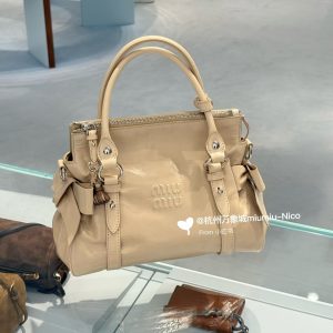 5BA327 Oil-Waxed Leather Miu Miu Spring/Summer 2026 RIBBON