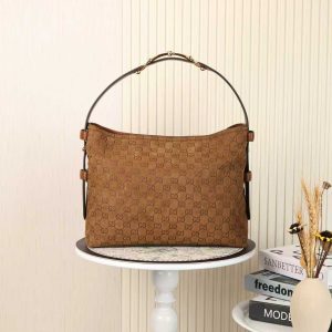 Batch 340... GUCCI new arrivals, boutique-quality, top-tier authentic stock, real photos! Style No.: 850926 Matte Brown Embossed 🎈🎈🎈 Dimensions: 35cm (W) x 27.5cm (H) x 11cm (D) 🎉🎉🎉 Now shipping!