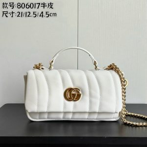 Batch 340... Style No.: 806017 Full-grain leather Dimensions: 21" L x 12.5" H x 4.5" W Upgraded original quality Original heavy-duty hardware!