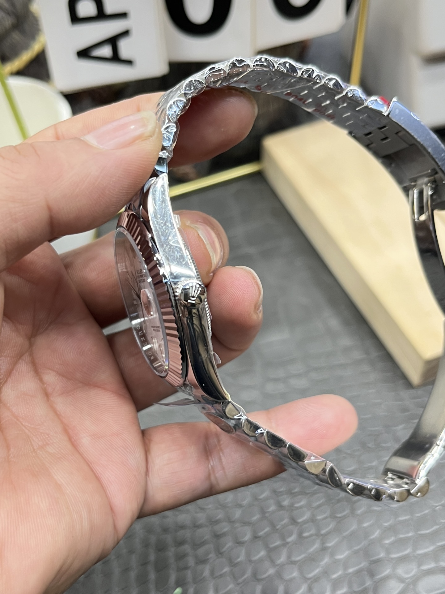 CVS Rolex Datejust / 41mm White Dial with Square-Cut Diamonds / Shanghai-Modified Dandong 3235 Integrated Automatic Movement - Image 6