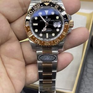 Rolex-style sand-grain bezel / 40mm three-link bracelet / Shanghai movement modified to Dandong 3285 automatic mechanical