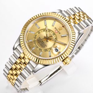 Alternative view of 【Factory2022 Masterpiece】Upgraded Rolex Sky-Dweller!Stunning Details: 【Case】42mm diameter, exuding steadfast reliability and regal elegance! Bezel features Rolex's Ring Command triangular grooves, with a rotating outer ring for month adjustment! Scratch-resistant sapphire crystal, anti-reflective convex magnified date window. 【Bracelet】Oystersteel!Triple-link bracelet with Oysterlock clasp and 5mm Easylink extension system. 【Dial】Sunburst finish with red dot month indicator at 12 o'clock. 【Movement】Powered by the automatic mechanical 9001 caliber! 【Functions】Date display / Month display / Annual calendar / Dual time zone! A Factory masterpiece worthy of your collection!