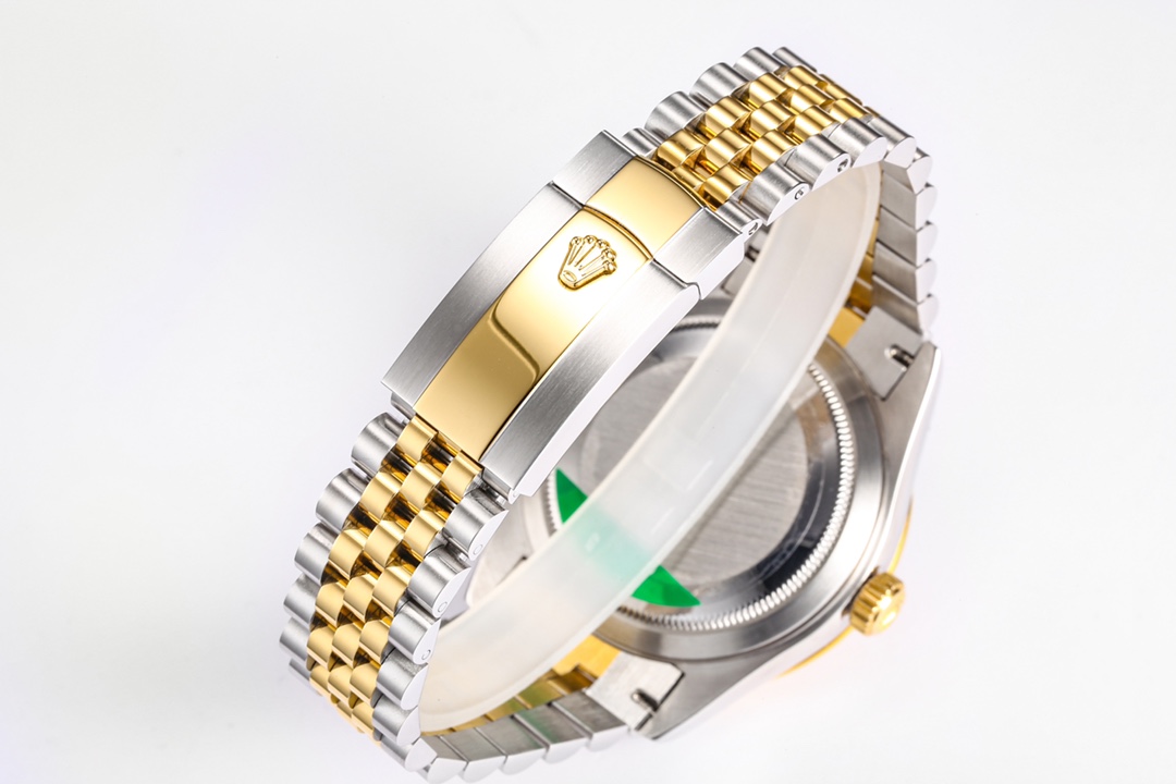 【Factory2022 Masterpiece】Upgraded Rolex Sky-Dweller!Stunning Details: 【Case】42mm diameter, exuding steadfast reliability and regal elegance! Bezel features Rolex's Ring Command triangular grooves, with a rotating outer ring for month adjustment! Scratch-resistant sapphire crystal, anti-reflective convex magnified date window. 【Bracelet】Oystersteel!Triple-link bracelet with Oysterlock clasp and 5mm Easylink extension system. 【Dial】Sunburst finish with red dot month indicator at 12 o'clock. 【Movement】Powered by the automatic mechanical 9001 caliber! 【Functions】Date display / Month display / Annual calendar / Dual time zone! A Factory masterpiece worthy of your collection! - Image 6