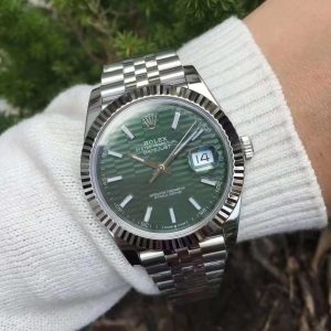 Rolex Classic Datejust 126334, new model with wave-patterned green dial, 41mm
