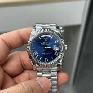 Blue-Dial Dual Calendar Log