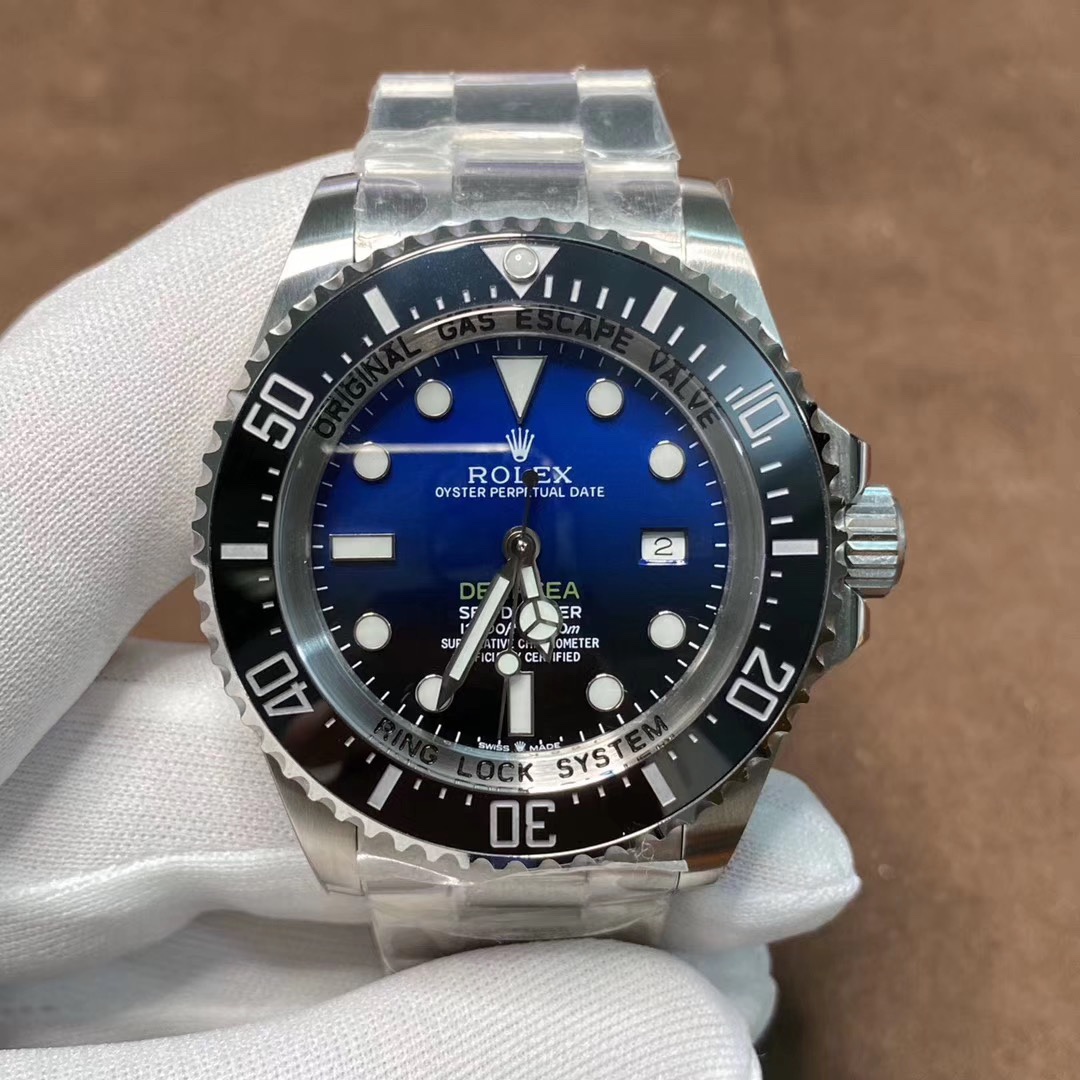 Rolex Gradient Ghost King Men's Watch If you prefer larger watches, this might be worth considering.