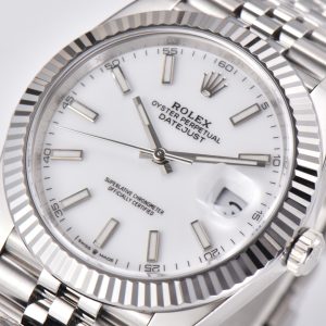 Alternative view of Clean Factory/C Factory Rolex 126334 Datejust 1: Features a 1:1 Super 3235 integrated movement with non-calibre decoration. Extremely stable movement. 2: Full 904L stainless steel case /paired with AR factory steel bracelet and IP vacuum-plated platinum bezel / Free replacement if color fades 3: Dial sunray finish nearly identical to genuine 4: Market's only replica with authentic calendar font; subsequent 1-31 date displays feature genuine/replica font comparison 5: Only replica achieving matching luminous hands/indexes in matching color—all processed by third-party factories using self-sourced Swiss C1+C3 luminous powder. 6: Indexes/crown logo studs feature full platinum electroplating. Though clean styles are scarce, nearly every piece is a masterpiece. Completely resolves most Datejust pain points—crafted for perfection. Clean-Datejust