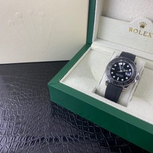 Royal Authentic  Rolex Yacht-Master Men's Watch