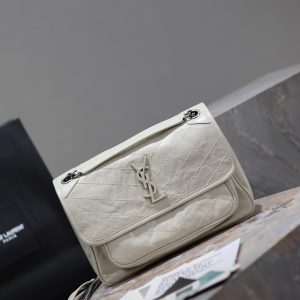 Alternative view of 【Genuine Leather】Medium Size 28cm_#Cream White# The new version of Niki is more practical, featuring an additional D-ring on each side compared to the original design. This extra manufacturing step enhances its load-bearing capacity! ZP Genuine Leather P1030 【Matching Packaging】 Model: 633158 Genuine Leather Dimensions: 28x20.5x8.5cm