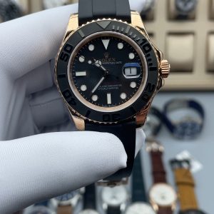 Rose Gold Yacht Hands-On Review: Real-Life Photos