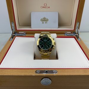 Alternative view of Royal Authentic  Rolex Daytona Series Gold & Green Dial Men's Watch
