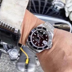 ⌚️Rolex Black Submariner Hands-On Photos: Stylish [666]