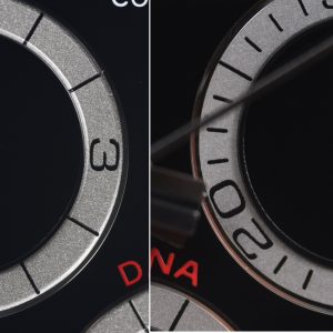 Alternative view of C Factory's New 4131 Model, C Factory's New Daytona Model, Detailed Authenticity Comparison, Natural Light Comparison 126500 Black Key points highlighted in image comparisons: The three silver inner rings on the dial—the most significant update in the 4131—now feature an additional bright ring along their edges. Clean executes this flawlessly, capturing both the angle and luminosity perfectly.However, regarding the silver-gray rings, I personally feel the underlying texture isn't quite as refined as the genuine article, though this is imperceptible to the naked eye. See the natural light comparison for specifics.Other components: Index markers and luminous paint are also well executed. / PS: As mentioned earlier, the genuine 4131 later models feature cylindrical tube heads on the hands. However, examining the four genuine watches provided by Clean, we identified several issues: inconsistencies in the roundness of the index markers, and the use of older conical tube heads on the hands. This suggests Rolex may be clearing out 4130 inventory.Case and bracelet comparisons are also shown; overall appearance remains largely consistent. Despite extremely tight deadlines, Clean procured five genuine pieces immediately. Reportedly, the watches' intrinsic value has depreciated by over $100,000—excluding disassembled watches and damaged components. Having meticulously examined both genuine and replica physical specimens and conducted photographic comparisons, I personally consider this an exceptional creative endeavor.The decision to use the SH4131 involves complex considerations, but I hope everyone understands that "SH" does not equate to low-end quality. Similarly, Clean never compromises on procurement costs to maximize profits. Clean informed me that the procurement cost for the SH4131 movement was no lower than that of the DD4130. Lighting conditions may have affected the photos. I will attach natural light shots for reference, which I believe should be considered the definitive images.