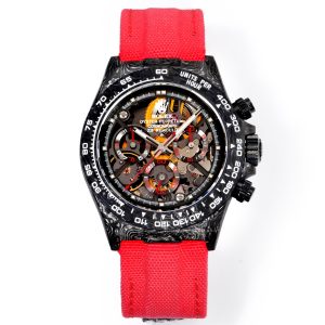 TW Factory ROLEX Cosmograph Daytona Carbon Fiber Custom Edition. This timepiece offers lightweight comfort while maintaining a robust exterior. Each watch features a uniquely patterned carbon fiber material. 【Case】 Dimensions of 40x12.4mm perfectly match the original. TW Factory masterfully crafts the distinctive character of carbon fiber Rolex watches.Exclusively in the market, the entire case, bezel, and caseback are crafted from high-composite carbon fiber and ultra-bright luminous powder. Details undergo hand-polished chamfering for exceptional texture. 【Bracelet Clasp】The strap features a hand-woven fiber band, offering breathable comfort and soft texture. 【Movement】Equipped with the latest precise and mature 4802 movement, it perfectly delivers powerful functionality—the ultimate value for money!!!