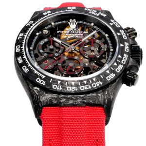 Alternative view of TW Factory ROLEX Cosmograph Daytona Carbon Fiber Custom Edition. This timepiece offers lightweight comfort while maintaining a robust exterior. Each watch features a uniquely patterned carbon fiber material. 【Case】 Dimensions of 40x12.4mm perfectly match the original. TW Factory masterfully crafts the distinctive character of carbon fiber Rolex watches.Exclusively in the market, the entire case, bezel, and caseback are crafted from high-composite carbon fiber and ultra-bright luminous powder. Details undergo hand-polished chamfering for exceptional texture. 【Bracelet Clasp】The strap features a hand-woven fiber band, offering breathable comfort and soft texture. 【Movement】Equipped with the latest precise and mature 4802 movement, it perfectly delivers powerful functionality—the ultimate value for money!!!
