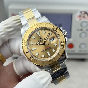 Alternative view of "N+" Rolex Yacht-Master Steel Bracelet Model / 40mm Case / Powered by 3235 Integrated Movement. C/Vs Factory Quality. C Factory with Jumping Hour. (Top-tier C-grade, C Factory/Vs Factory alternatives!)