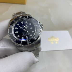 Alternative view of Royal Authentic  Rolex Gradient Ghost King Men's Watch—The Ultimate Choice for Gentlemen Size: 44mm