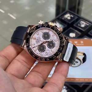 Alternative view of Custom 18K Gold-Plated Edition Gold-Plated Daytona Meteorite Dial