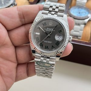 Alternative view of Rolex Datejust Series / 41mm Green Dial / 3235 Automatic Mechanical Movement