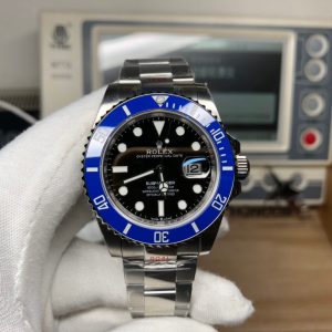 Rolex third-generation Blue Ghost, ceramic bezel, 904L stainless steel case, 41mm diameter. C-Factory 3235 movement, water-resistant to 100 meters (suitable for swimming and diving). Luminous ice-blue dial.