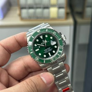 Alternative view of Cold weather, shivering hands Spend a little cash on a watch 😎 Perfect!