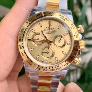 Alternative view of Gold Dictator