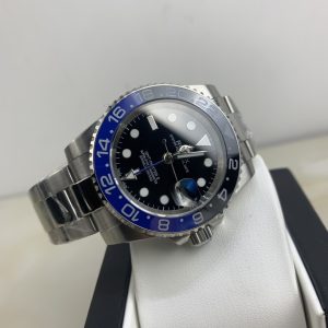 Royal Authentic  Rolex GMT-Master II Black and Blue Bezel Men's Watch A highly sought-after model among many Rolex enthusiasts.