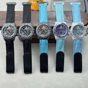 TW Factory ROLEX Cosmograph Daytona Carbon Fiber Custom Edition. This timepiece offers lightweight comfort while maintaining a robust exterior. Each watch features a uniquely patterned carbon fiber material. 【Case】 Dimensions of 40x12.4mm perfectly match the original. TW Factory masterfully crafts the distinctive character of carbon fiber Rolex watches.Exclusively in the market, the entire case, bezel, and caseback are crafted from high-composite carbon fiber and ultra-bright luminous powder. Details undergo hand-polished chamfering for exceptional texture. 【Bracelet Clasp】The strap features a hand-woven synthetic fiber band, offering breathable comfort and soft texture. 【Movement】Equipped with the latest precise and mature 4802 movement, it perfectly delivers powerful functionality—the ultimate value for money!!!