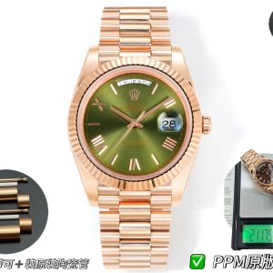 PPM Mods Weighted DD - Ceiling-Level 'Rolex DD Day-Date' PPM's replica redefines the weighted DD version, featuring genuine original molds for strap color, dial color, watch weight, and thickness. The strap incorporates ceramic tubes compatible with authentic models—this is not a compromised replica, but a comprehensive surpassing of materials and craftsmanship!Rejecting "market-grade" imitations, every gram of weight (precise 209g-212g) and every millimeter of thickness fights for the dignity of the original. Strap: Authentic 3mm thickness. Weight: Approx. 107g (non-extended). Ceramic tube version: ±1-2g.Case: Original thickness: 12.3mm (non-thickened) Weight: Original 3255: 102g; Optional 2836: ±1g. Total weight across all models: 209g-212g. ⚠️"Excludes diamond-bezel models." Authentic thickness achieved through monolithic forging of high-density aerospace-grade military alloy, with hardness rivaling 18K gold!Exclusive vacuum ion-plated gold technology delivers a luster infinitely close to 18K gold's signature warm texture, offering scratch resistance and durability. Precisely replicates every link's shape, thickness, and curvature of the authentic bracelet. Dial: Features original-grade raised ink, matching the top-tier dial craftsmanship of the factory. Sharp hands, full hour markers, and uniform luminescence.Movement options: Premium Edition 2836 or 3255 integrated movement (±72-hour power reserve) available for your selection!