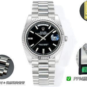 PPM Mods Weighted DD - Ceiling-Level 'Rolex DD Day-Date' PPM's replica redefines the weighted DD version, featuring genuine original molds for strap color, dial color, watch weight, and thickness. The strap incorporates ceramic tubes compatible with authentic models—this is not a compromised replica, but a comprehensive leap in materials and craftsmanship!Rejecting "market-grade" imitations, every gram of weight (precise 209g-212g) and every millimeter of thickness fights for the dignity of the original. Bracelet: Authentic 3mm thickness Weight: Approx. 107g (non-extended) 🈚 Ceramic tube version ±1-2g.Case: Original thickness: 12.3mm (non-thickened) Weight: Original 3255: 102g; Optional 2836: ±1g. Full series total weight: 209g-212g. ⚠️"Excludes diamond bezel models." Authentic thickness achieved through monolithic forging of high-density aerospace-grade military alloy, hardness rivaling 18K gold!Exclusive vacuum ion-plated gold technology delivers a luster infinitely close to 18K gold's signature warm texture, offering scratch resistance and durability. Precisely replicates every link's form, thickness, and curvature of the genuine strap. Dial: Features original 3D ink, matching the top-tier dial craftsmanship of the factory. Hands are sharp, hour markers are full, and luminescence is uniform.Movement options: Premium Edition 2836 or 3255 integrated movement (±72-hour power reserve) available for your selection!