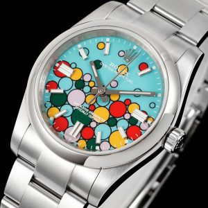 Alternative view of The 2023 new Oyster Perpetual series 126000 and 124300 Balloon models, the pinnacle 36.41mm size, have arrived. The quality this time is truly exceptional. Jointly crafted with N+AR original factory, the dedicated manufacturer has implemented a series of improvements alongside this upgrade! The value for money is also outstanding! It features the ETA2836 automatic mechanical movement with a daily deviation as low as 0.3 seconds!Why choose this movement? First, it's widely recognized for its reliability—outperforming common alternatives like the 2824 and the monobloc 3230 in stability!Second, the Oyster Perpetual's crown position is centered, with the crown tube seamlessly integrated into the case for a perfectly aligned crown center. Among all movements, the 2836 is uniquely suited for this crown center alignment! The standout features of this factory's Oyster models are the ultra-bright ice-blue luminescence and the AR factory's brushed bracelet!It is absolutely not a modified Rolex Oyster case found elsewhere on the market. It features a unique Oyster case design. At 41mm, the authentic replica size measures precisely 41.36mm including the crown position—an exclusive custom replica dimension from this manufacturer! Rolex's 2023 new Oyster collection has garnered immense popularity since its launch. The dial incorporates 51 authentic replica balloons!The stunning 3D effect is utterly captivating! Both 36mm and 41mm sizes are available, with limited stock arriving now! Order quickly! [Rose]