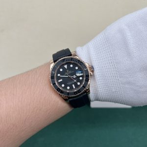 Royal Authentic Photos: Rolex Yacht-Master, Gold Yacht-Master
