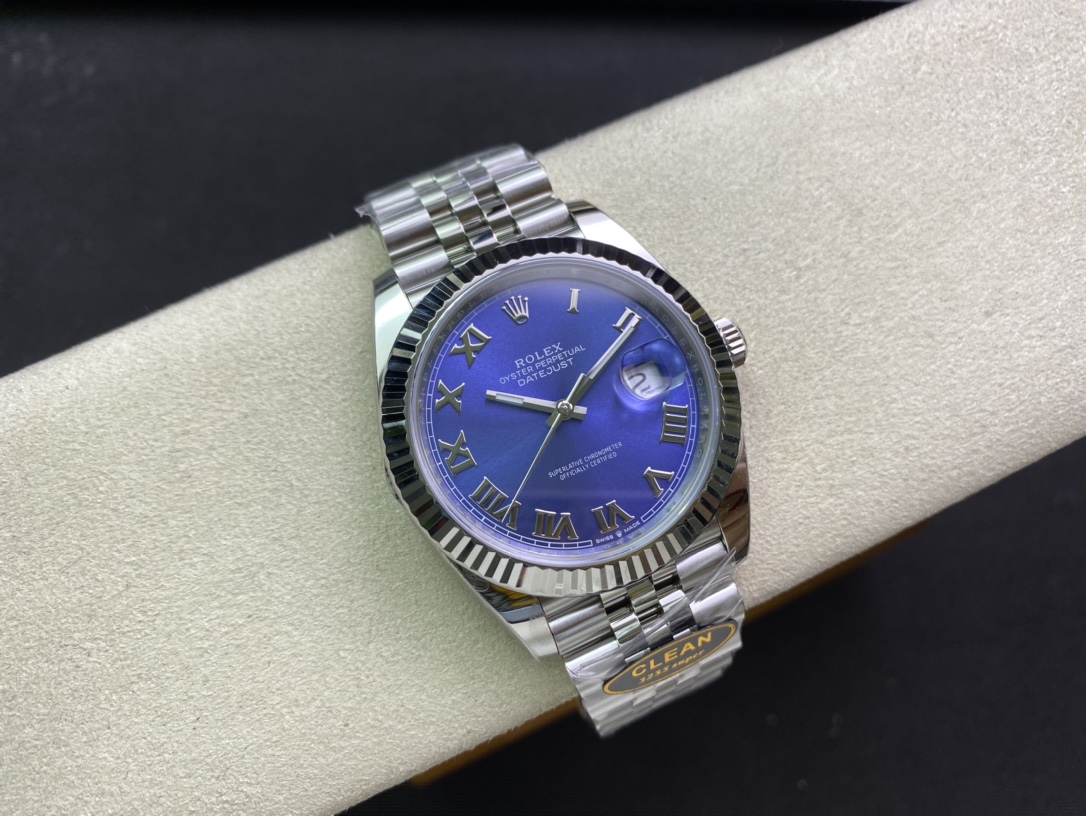 Clean Factory C Factory Rolex Datejust 41mm Series M126334-022 1: Features a 1:1 Super 3235 integrated movement with 72-hour power reserve. No fake movement decoration. Extremely stable movement. 2: Full 904L stainless steel case /paired with AR Factory steel bracelet and IP vacuum-plated platinum bezel / Free replacement for color fading 3: Gray dial closely matches genuine 4: Market's only authentic calendar font; subsequent 1-31 date fonts individually verified 5: Only replica achieving luminous hands/indexes in matching color—all third-party factory-processed with self-sourced Swiss C1+C3 luminous powder. 6: Indexes/crown logo studs feature full platinum electroplating. Though clean styles are scarce, nearly every piece is premium quality. Completely resolves most Datejust pain points—crafted for perfection. Clean-Datejust - Image 5