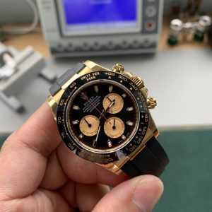 Alternative view of Little Monster (HD Real-Life Footage)