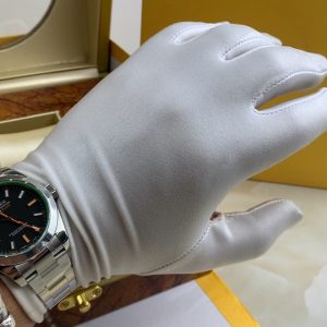 Royal Live Footage: Lightning MILGAUSS Series Men's Green Glass Mirror Watch Video Showcase