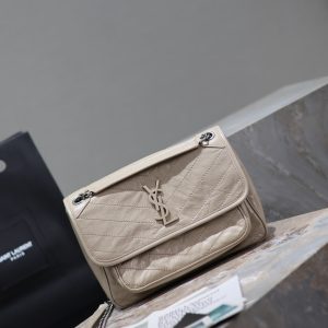 Alternative view of 【Genuine Leather】Medium Size 28cm_#Milk Tea Color# The new version of Niki is more practical, featuring an additional D-ring on each side compared to the original design. This extra step enhances its load-bearing capacity! zp Genuine Leather p1030 【Matching Packaging】 Model: 633158 Genuine Leather Dimensions: 28x20.5x8.5cm