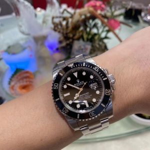 Alternative view of Black Water Ghost, Classic and Mature