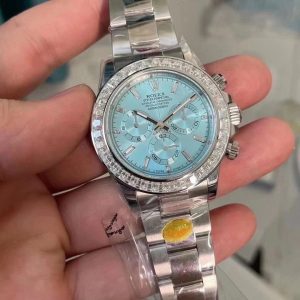 The latest Rolex Ice Sugar D, perfect for this winter's vibe 🤘🏻