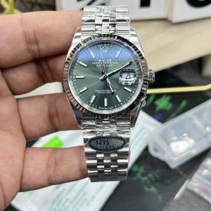 Rolex Datejust Series / 36mm Green Dial / Shanghai Movement Modified to Dandong 3235 Automatic Mechanical